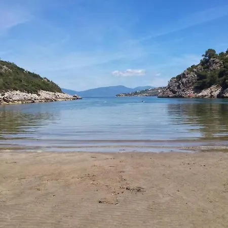 度假居 Secluded House With Great View And Private 塞奥洛戈斯