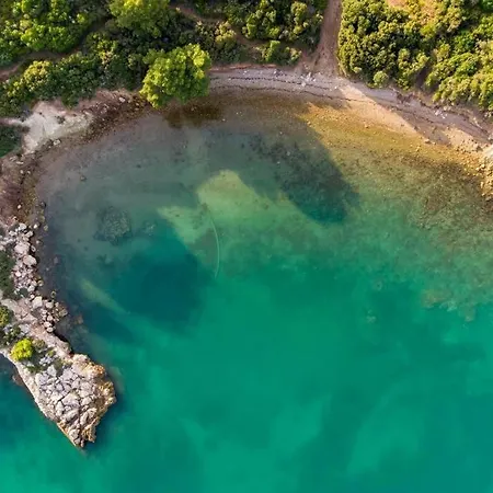 Secluded House With Great View And Private