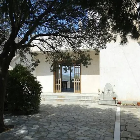 Secluded House With Great View And Private 度假居 *