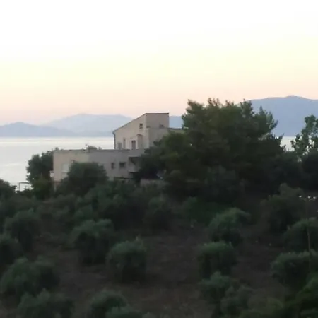 Secluded House With Great View And Private * 塞奥洛戈斯