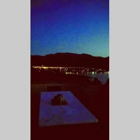 度假居 Secluded House With Great View And Private *