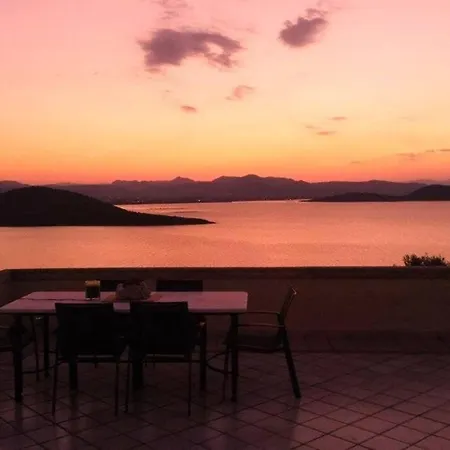 Secluded House With Great View And Private Theologos (Phthiotis)
